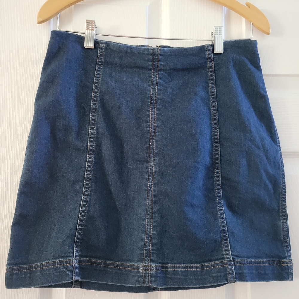 Free People Y2K stretch jean denim mini skirt size 12